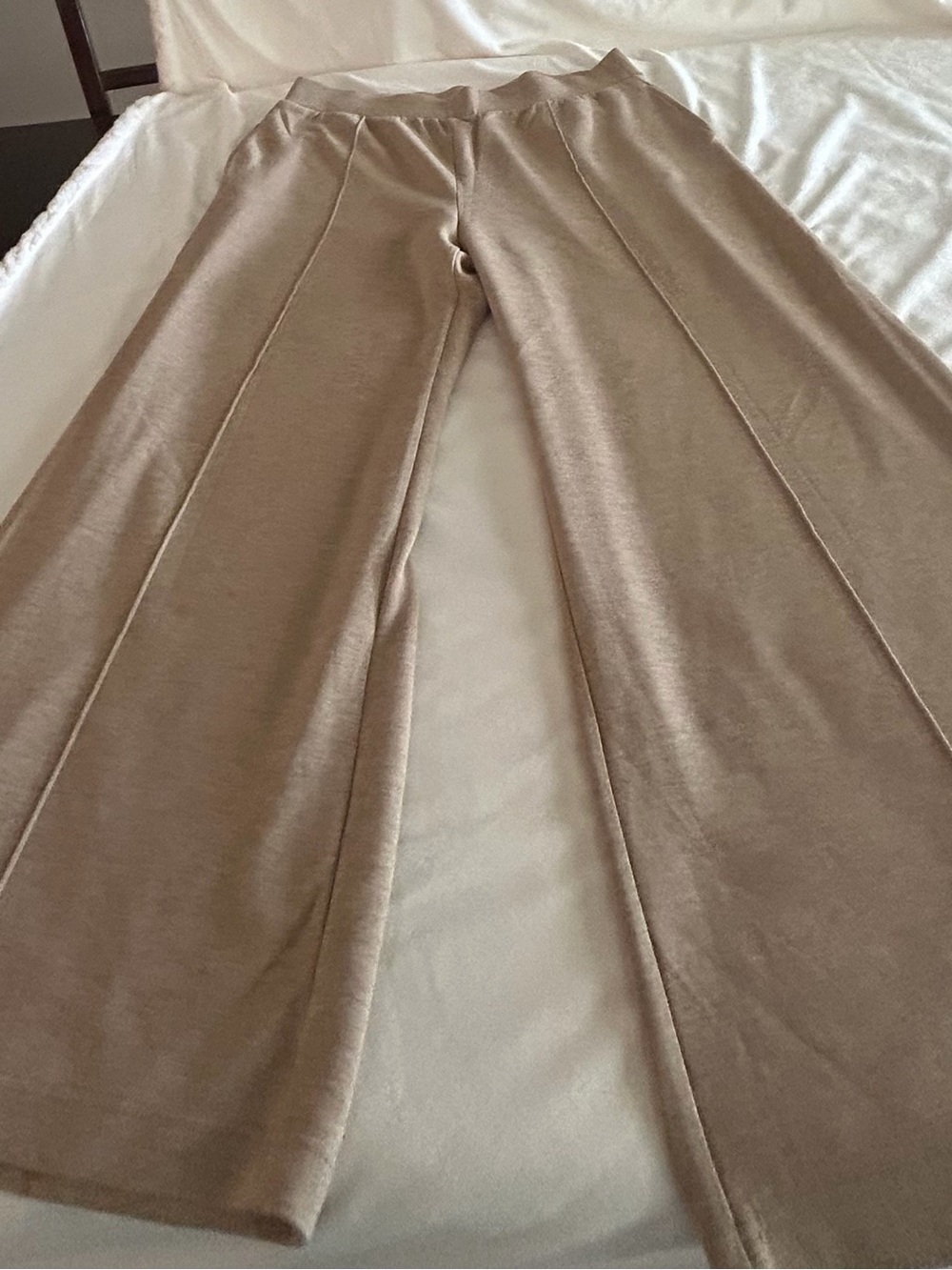 Lou & Grey tan heathered lounge trousers